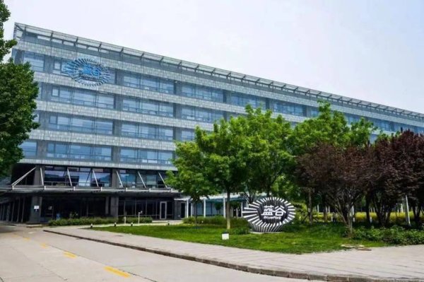 壹资网 极狐销量大涨211%！北汽新能源半年成绩单藏破局密码